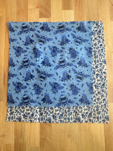 Load image into Gallery viewer, Blue Bee Beeswax Wraps – Set of 2 (Small & Medium)