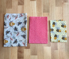 Load image into Gallery viewer, Flower Beeswax Wraps – Set of 3 (Small & Medium & Large)