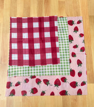 Load image into Gallery viewer, Strawberry Beeswax Wraps – Set of 3 (Small & Medium & Large)