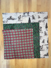 Load image into Gallery viewer, Christmas Themed Beeswax Wraps – Set of 3 (Small , Medium & Large)