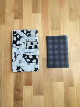 Load image into Gallery viewer, S/M Sustainable Wraps, set of 2, Cow Set
