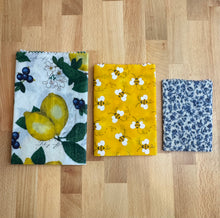 Load image into Gallery viewer, Sustainable Beeswax Wraps, Set of 3- Blueberry Set
