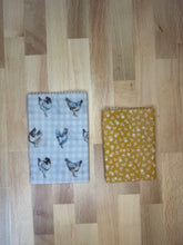 Load image into Gallery viewer, Buttercup Farmhouse Beeswax Wraps – Set of 2 (Small &amp; Medium)
